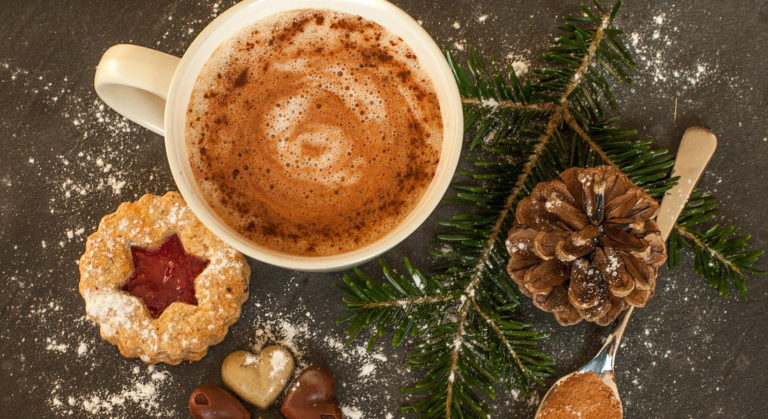 Hot Chocolate Party Ideas to Make the Holidays Extra Cozy