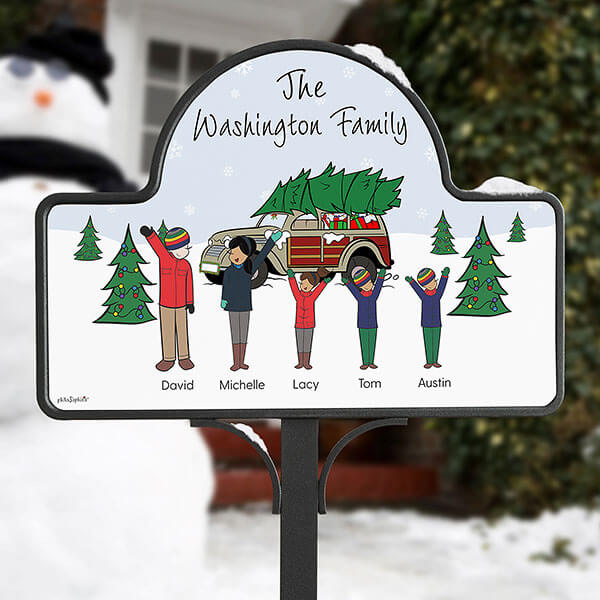 Christmas Family Personalized Welcome Sign by philoSophie's