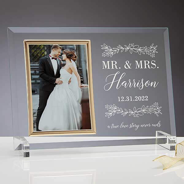 engraved wedding gifts with picture frame
