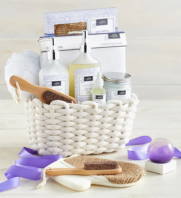 hostess gift ideas Lavender Deluxe Spa Basket