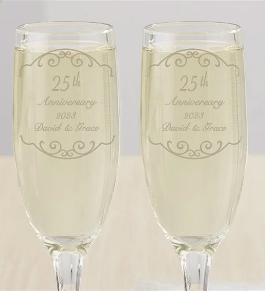 anniversary gift guide champagne flutes