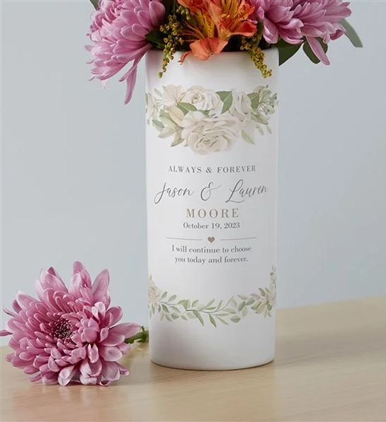 anniversary gift guide floral vase 1