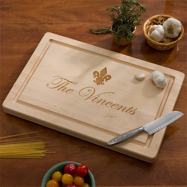 anniversary gift ideas with cutting board