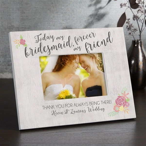 bridesmaid gift ideas with frame