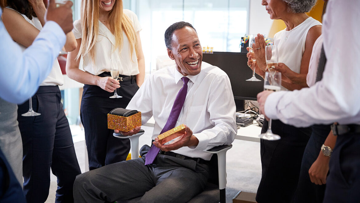 7 Retirement Gift Ideas to Celebrate Unique Gift Ideas & More The Expression a