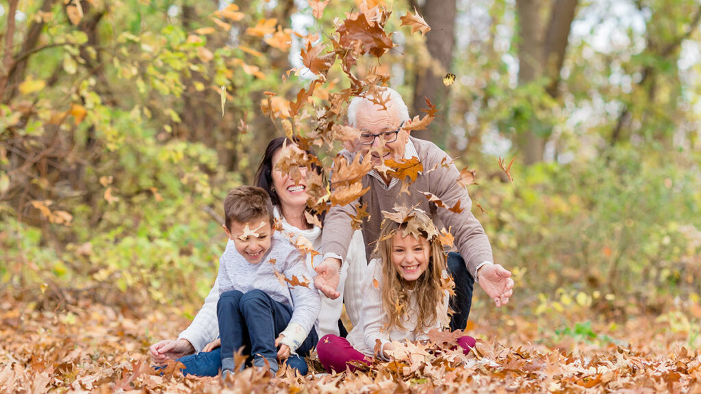 christmas card photo ideas grandparents