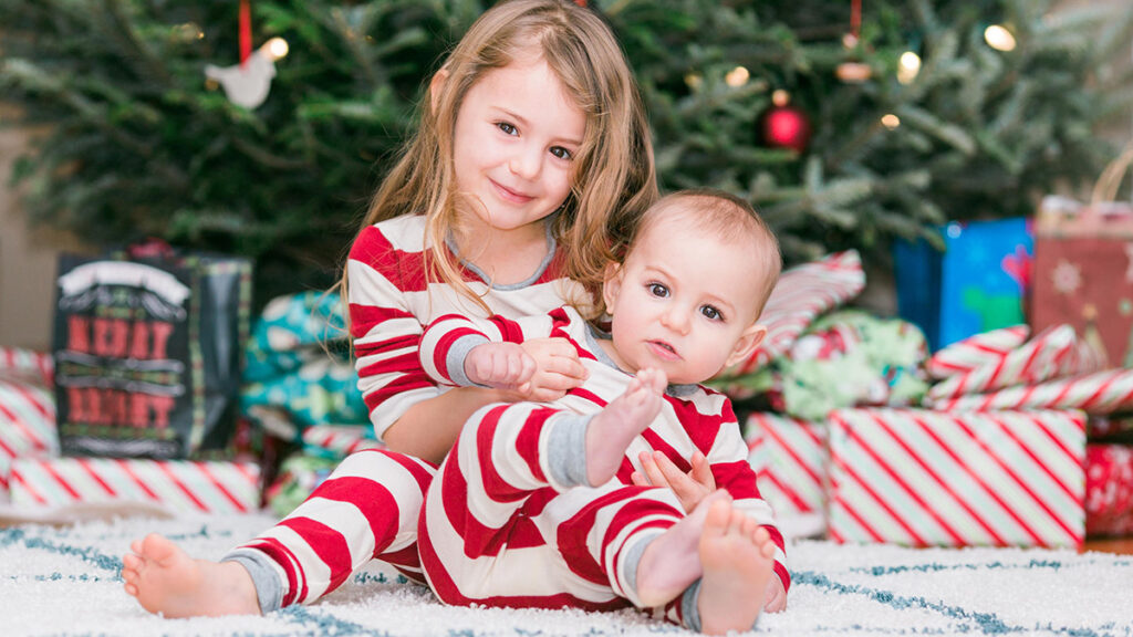 christmas card photo ideas pajama party