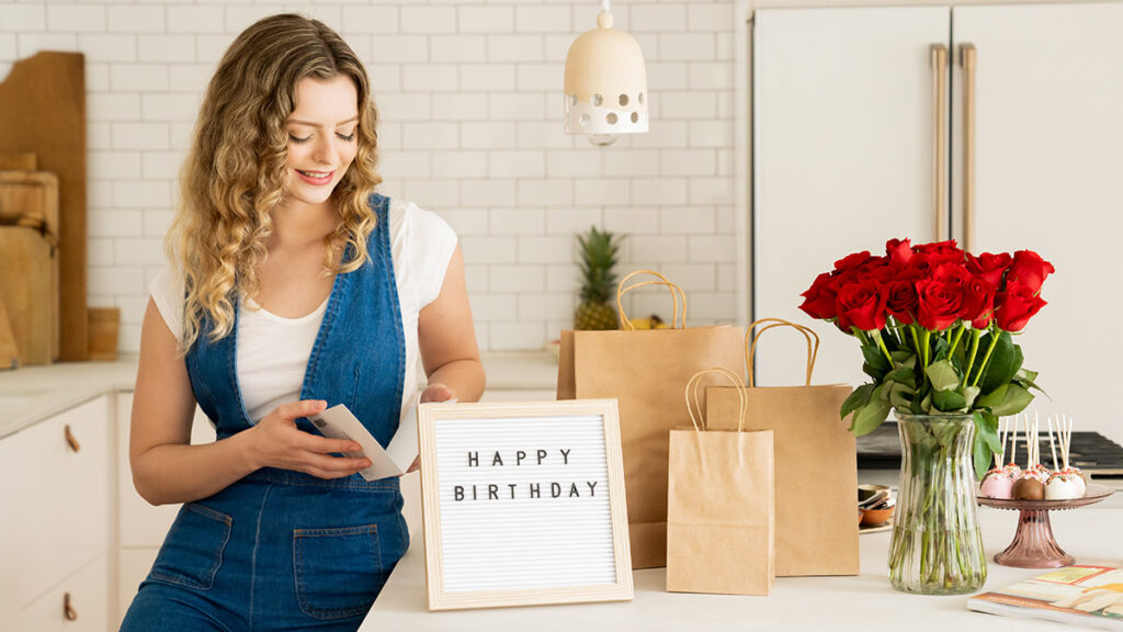 birthday wishes woman reading card